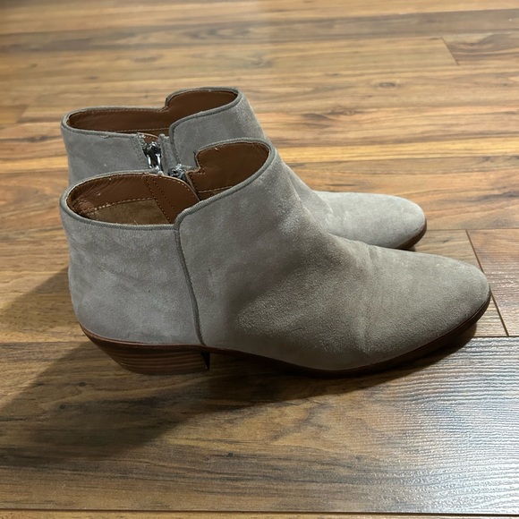 Sam Edelman Petty Bootie - Picture 4 of 7